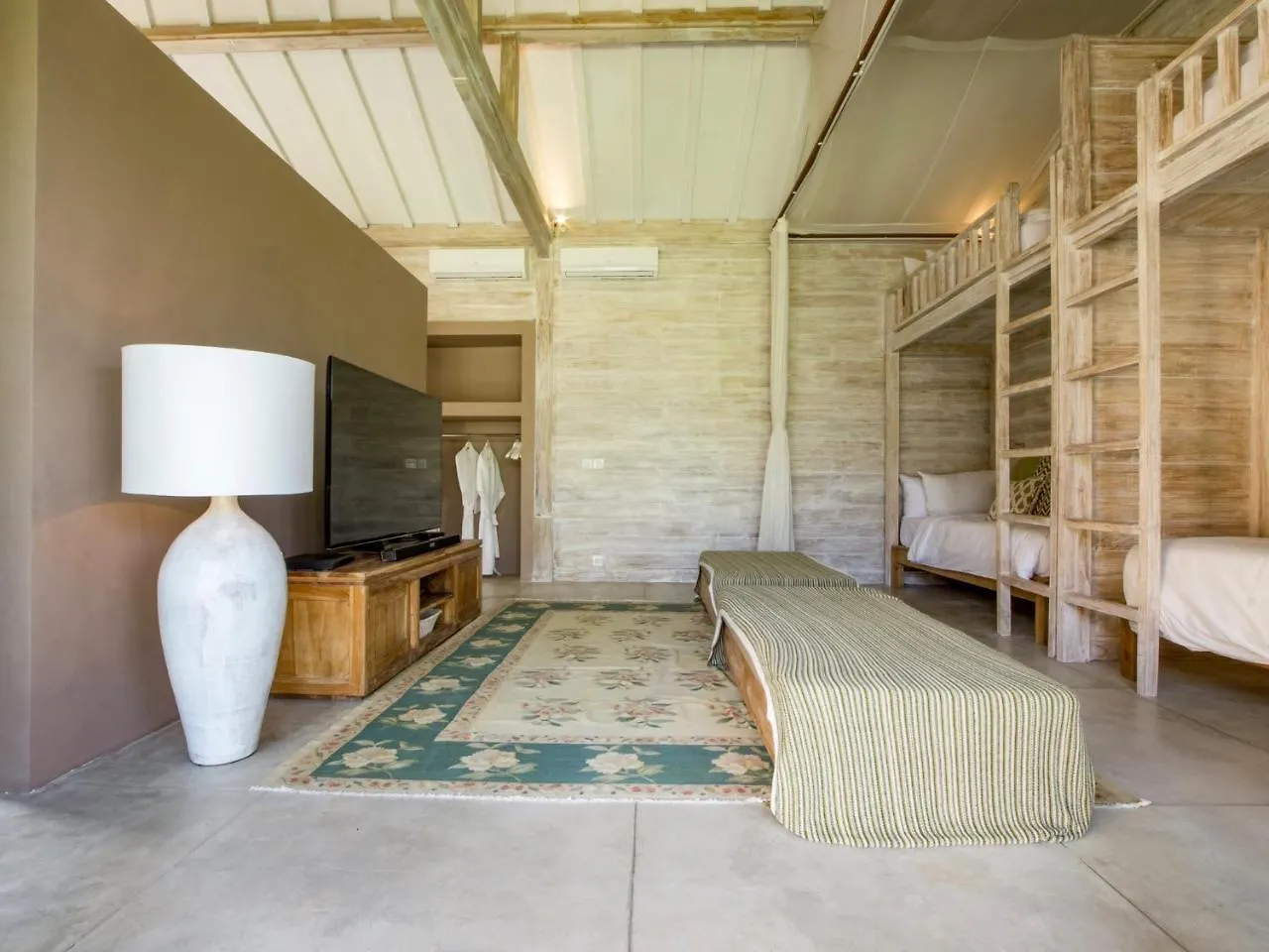 Villa Mannao By Villa Finder Kerobokan   Kerobokan (Bali)